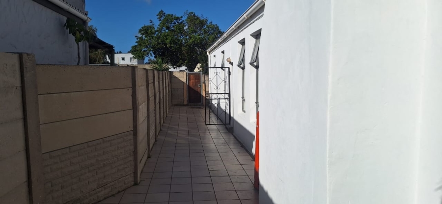 4 Bedroom Property for Sale in Cambridge Eastern Cape